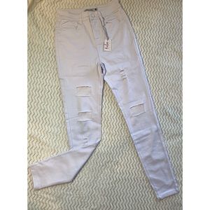 WHITE THIGH JEANS NOW AVAILABLE